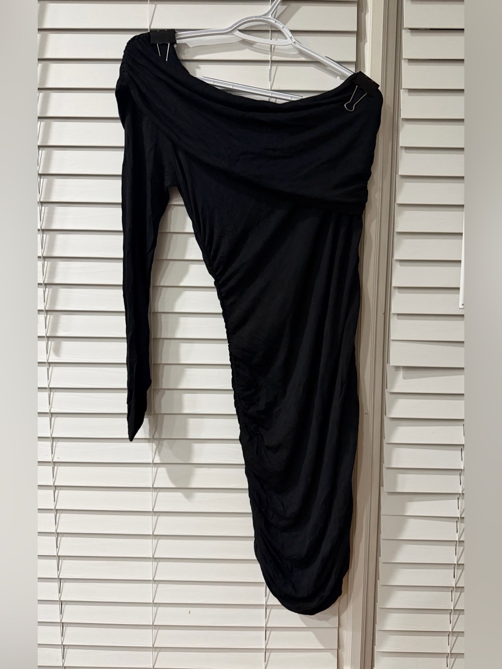 Women’s Mystic Black One-Shoulder Asymmetric Dress 🖤🖤 Size Large!